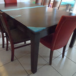 Supra-reciclaje de Comedor de 6 personas con resina